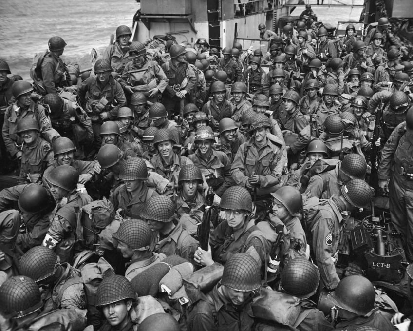 d day in photos the free men of the world are marching together to victory