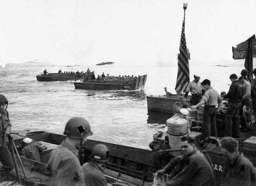 d day in photos the free men of the world are marching together to victory