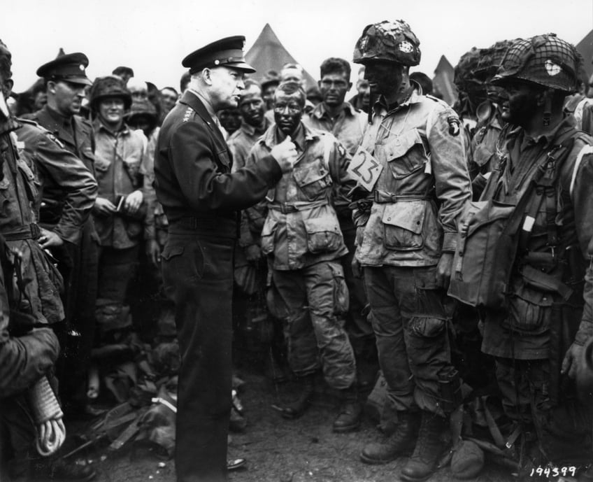 d day in photos the free men of the world are marching together to victory