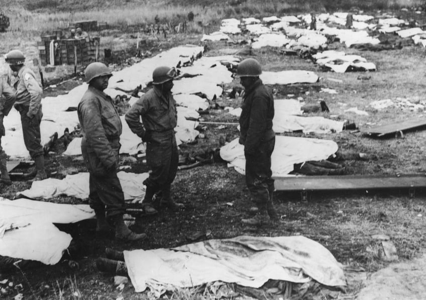 d day in photos the free men of the world are marching together to victory