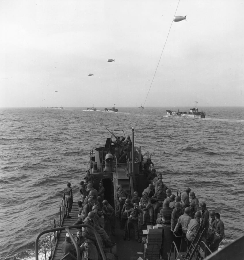 d day in photos the free men of the world are marching together to victory