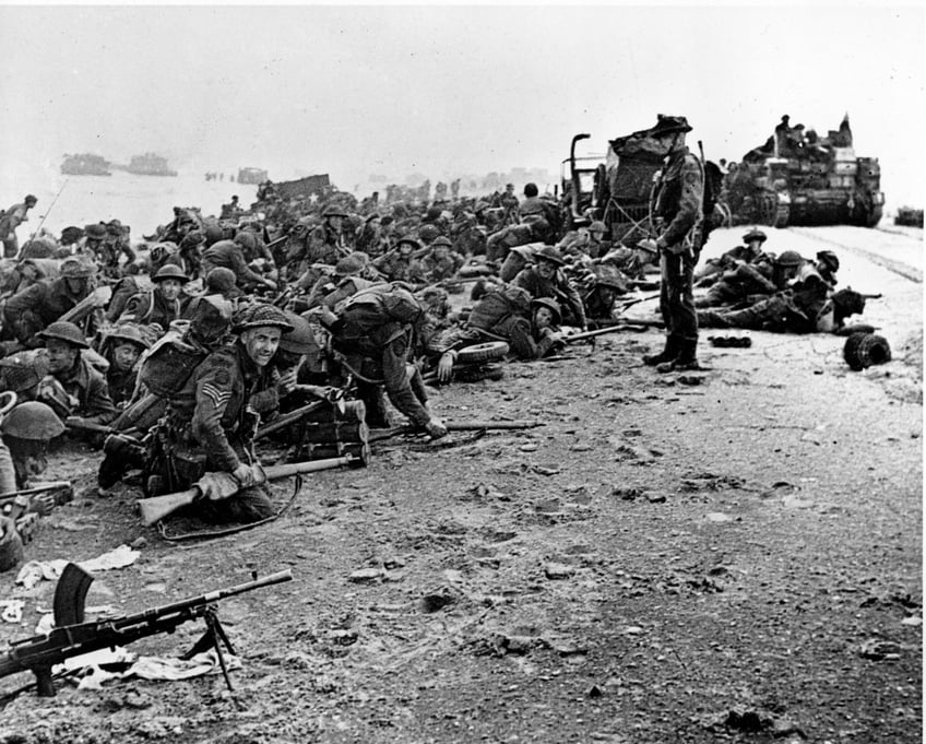 d day in photos the free men of the world are marching together to victory