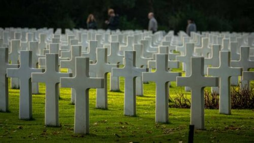 d day the great crusade and the men who made it work