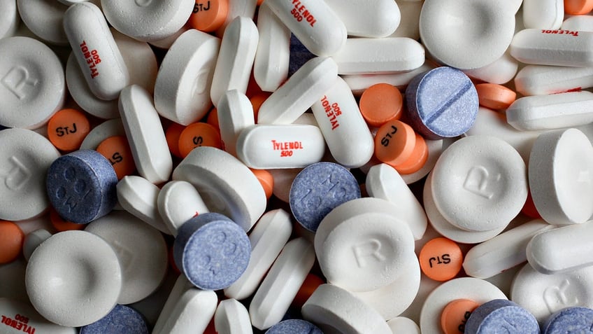 daily aspirin after a heart attack can reduce the risk of future events study finds