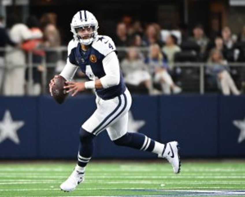 Dallas Cowboys, QB Dak Prescott agree to NFL-record $240M extension