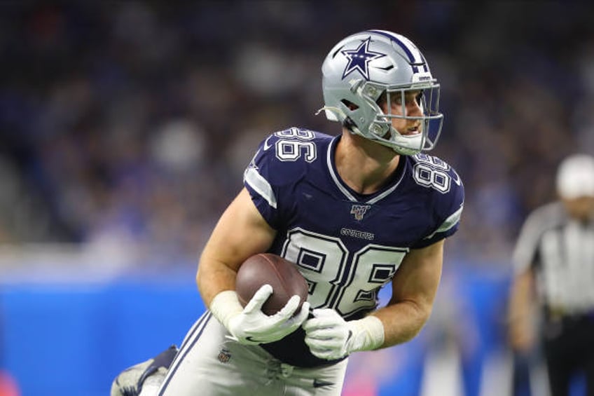 Dalton Schultz of the Dallas Cowboys makes a catch in the fourth quarter of the game against the Detroit Lions at Ford Field on November 17, 2019 in...