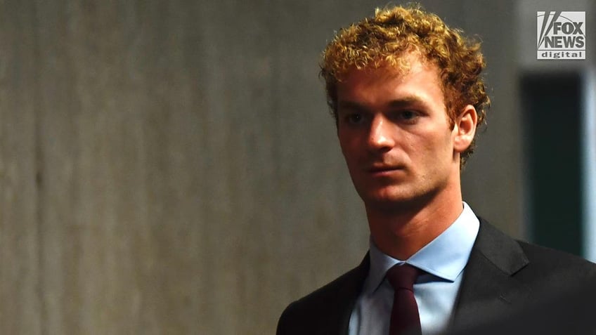 Daniel Penny walks in the hallway of Manhattan Supreme Court