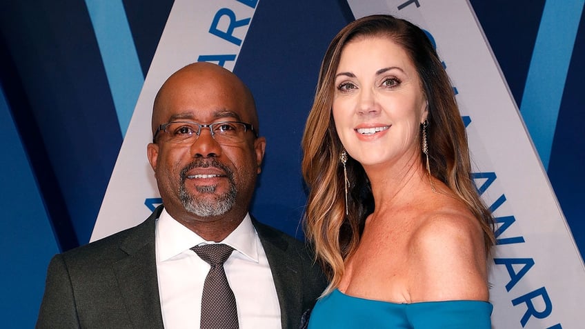 darius rucker admits hes felt like a failure post divorce