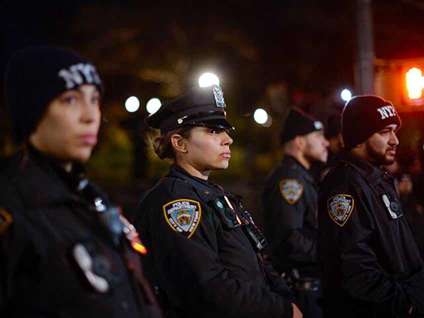 data 2516 nypd officers leave force in 2023 as workload takes toll