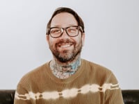 Dave Shapiro, groundbreaking music executive, dies in San Diego plane crash at 42