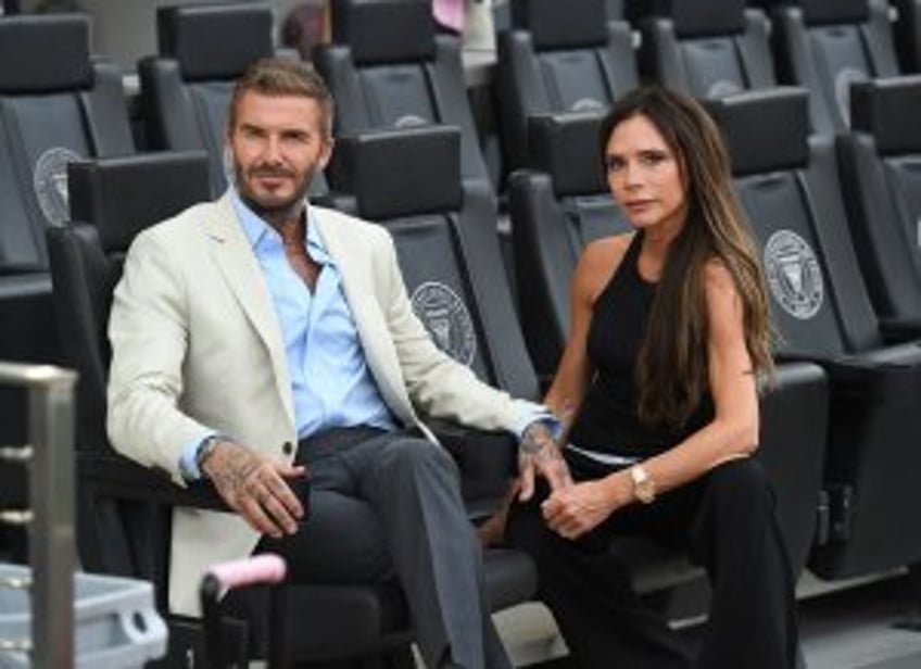 David Beckham, Gary Neville-led ownership group completes Salford City purchase