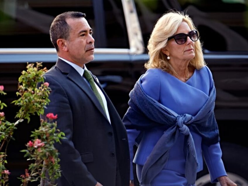 WILMINGTON, DELAWARE - JUNE 07: First lady Jill Biden and her senior advisor Anthony Berna