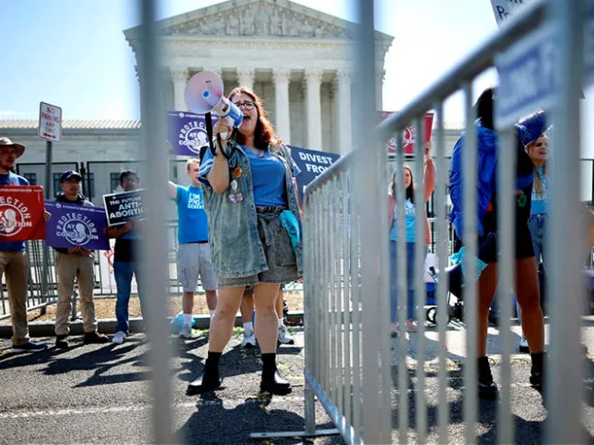 dc judge denies emergency motion to release pro life activist from jail