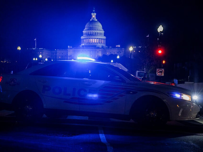 dc juvenile shot and killed during attempted carjacking of federal officer