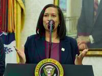 DC mayor seeks business-friendly policies to spark growth amid loss of up to 40,000 federal jobs