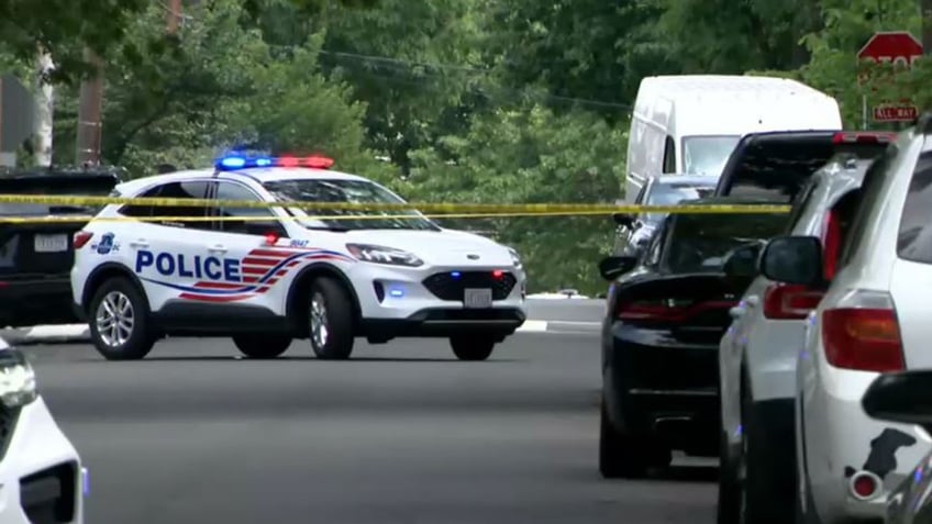 DC police cars at scene of shooting