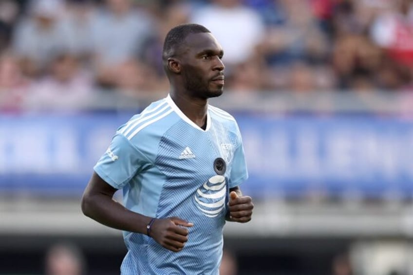 Christian Benteke scored twice for D.C. United in their 4-0 win over the Chicago Fire in M