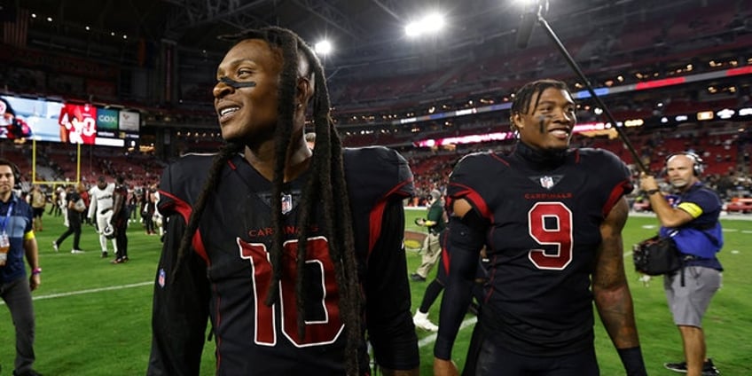 deandre hopkins clowns cardinals after trading isaiah simmons to giants for 7th round pick