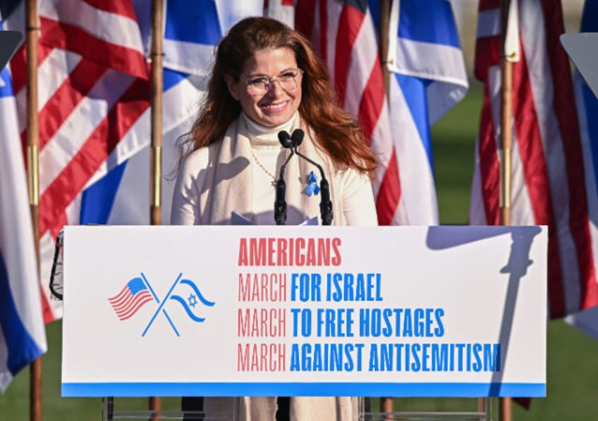 WASHINGTON, DC - NOVEMBER 14: Debra Messing speaks during 'March For Israel' at the National Mall on November 14, 2023 in Washington, DC. The large pro-Israel gathering comes as the Israel-Hamas war enters its sixth week following the October 7 terrorist attacks by Hamas. (Photo by Noam Galai/Getty Images)