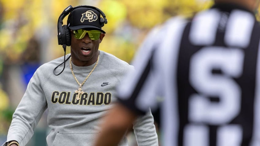 deion sanders gives blunt advice on how top freshman can get more playing time