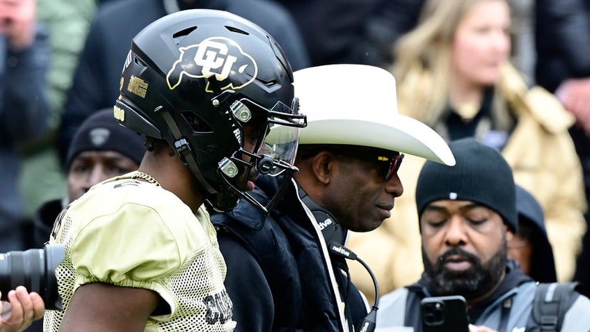 deion sanders son shedeur confident ahead of colorado debut im a sanders you know i dont feel pressure