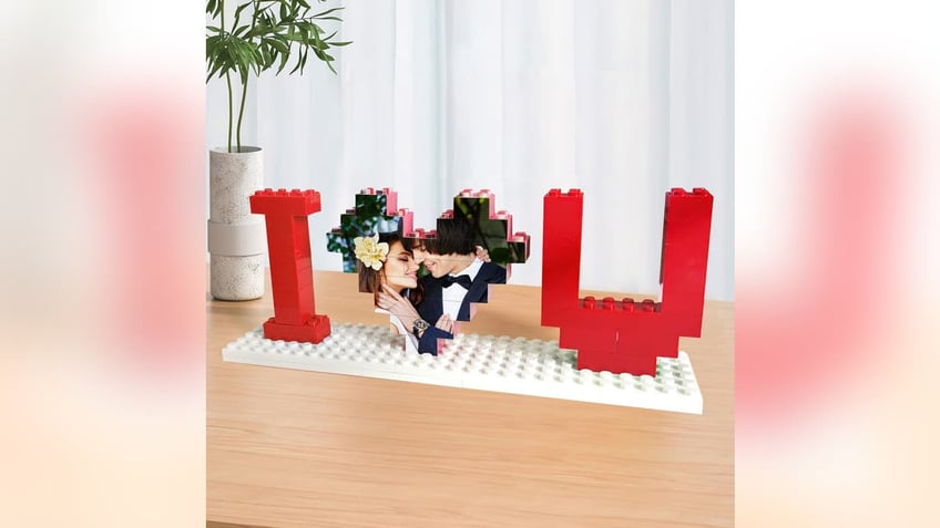 If they like to DIY, send them this Lego-inspired building blocks puzzle that spells out a very special message once it’s all assembled! 