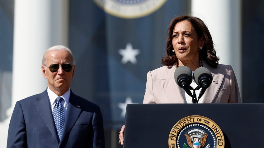 democrat concerns about bidens age harriss poll numbers mounting in recent weeks painful to say