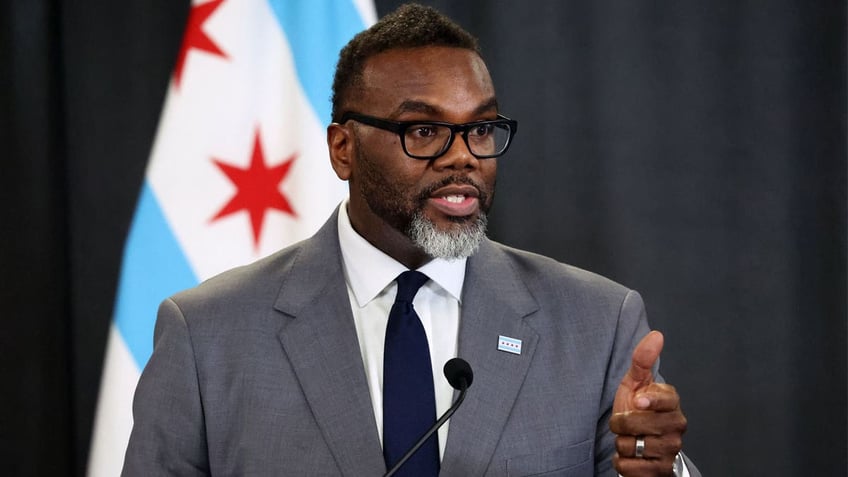 Chicago Mayor Brandon Johnson