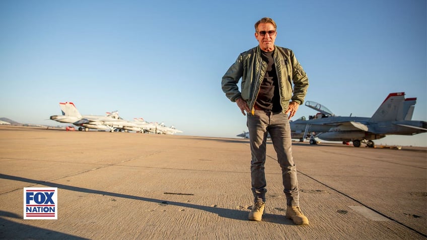 dennis quaid to host fox nation series top combat pilot debuting in november