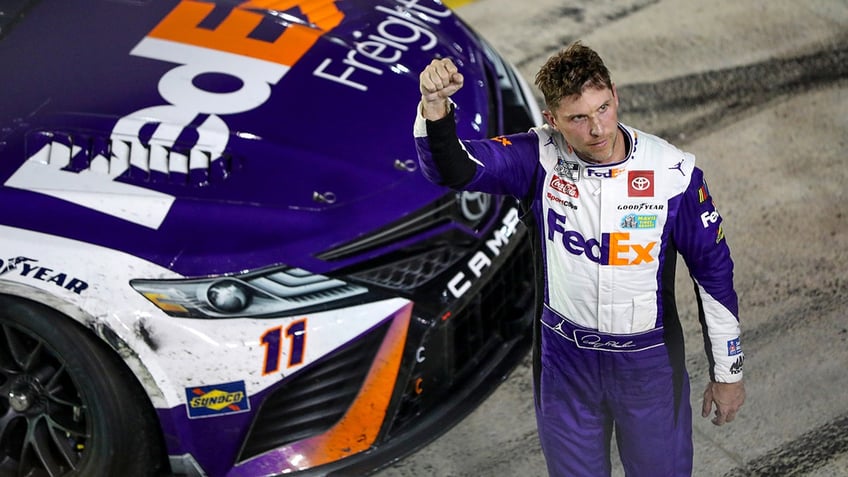 denny hamlin faces boos after bristol win nascar star delivers terse response