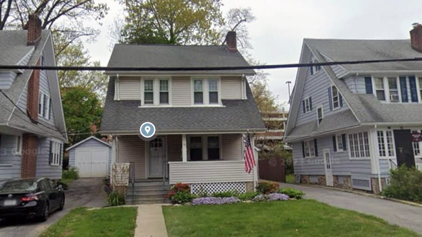 Karen Sackett's home in New Rochelle, New York