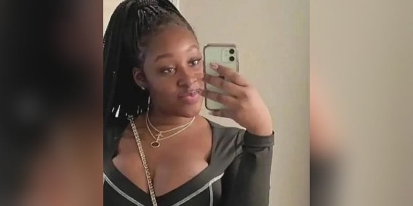 detroit family sues hospital after their daughter was abducted murdered in her car