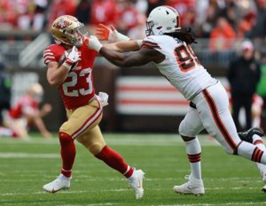 Detroit Lions trade for Cleveland Browns defensive end Za'Darius Smith