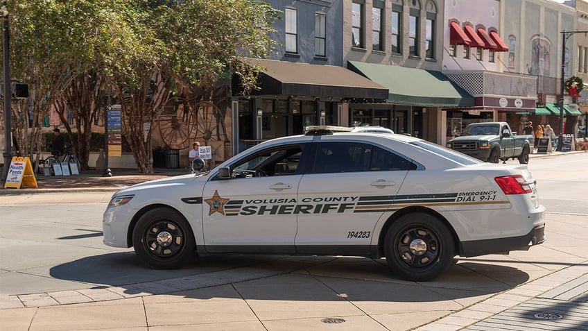 detroit mom arrested for abandoning shivering toddler on beach as waves washed over him police