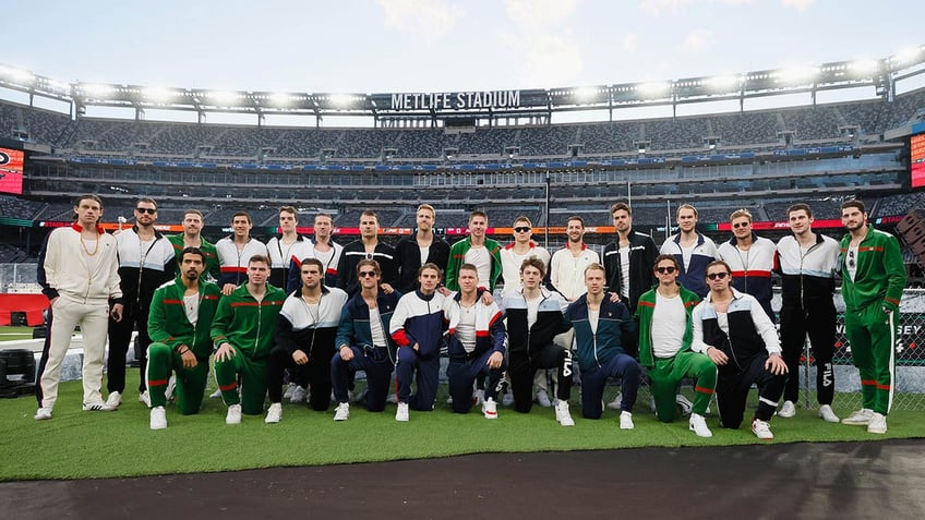 Devils dressed in italian gear