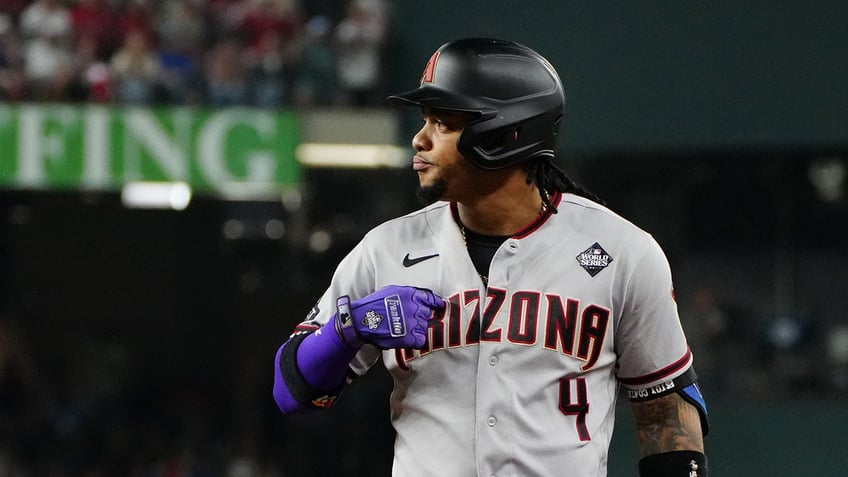 diamondbacks ketel marte makes mlb history as arizona takes game 2 to even world series