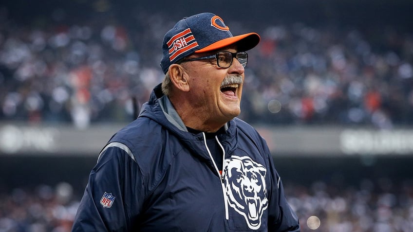 dick butkus hall of famer and legendary bears linebacker dead at 80