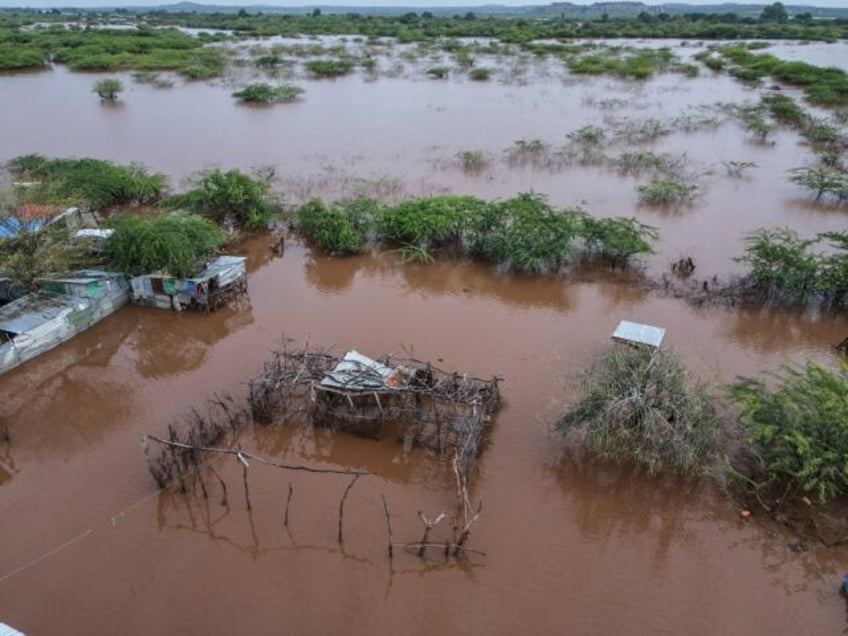 disease stalks somali district ravaged by floods