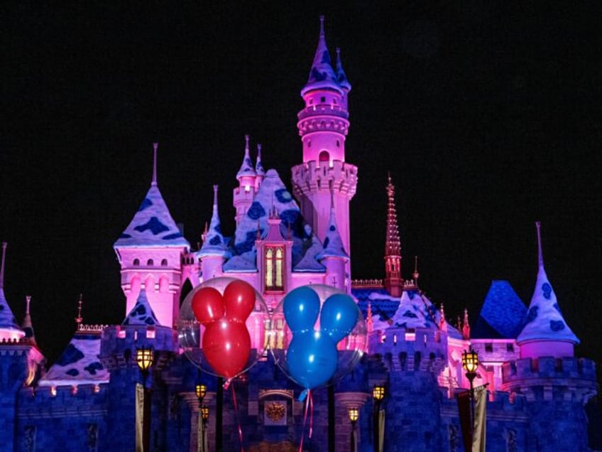 disneyland closes 35 rides as nearby earthquake shook things up