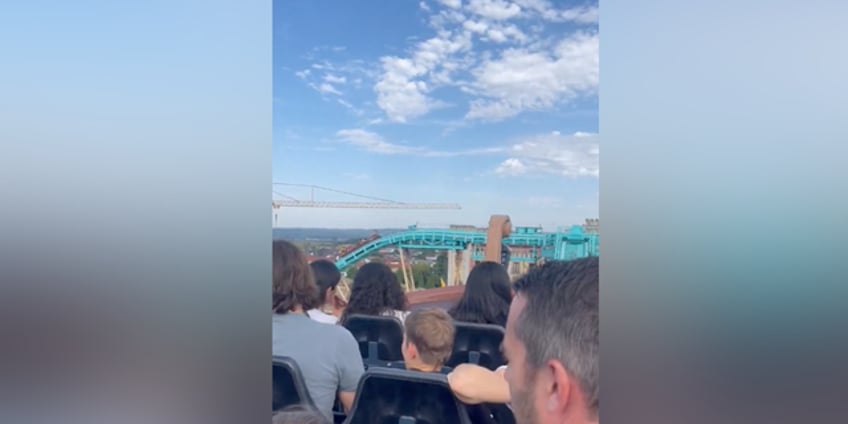 diving platform collapses at amusement parks acrobat show