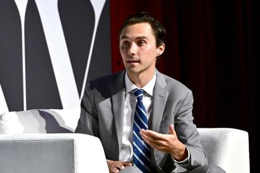dnc votes to invalidate elections of david hogg another vice chair