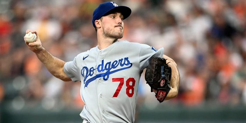 dodgers continue winning ways with rout of orioles