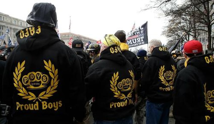 doj wants 33 year prison sentence for proud boy leader over j6