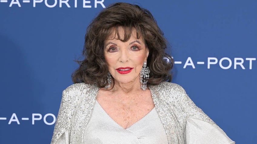 dolly parton joan collins elizabeth hurley stars who have defied aging