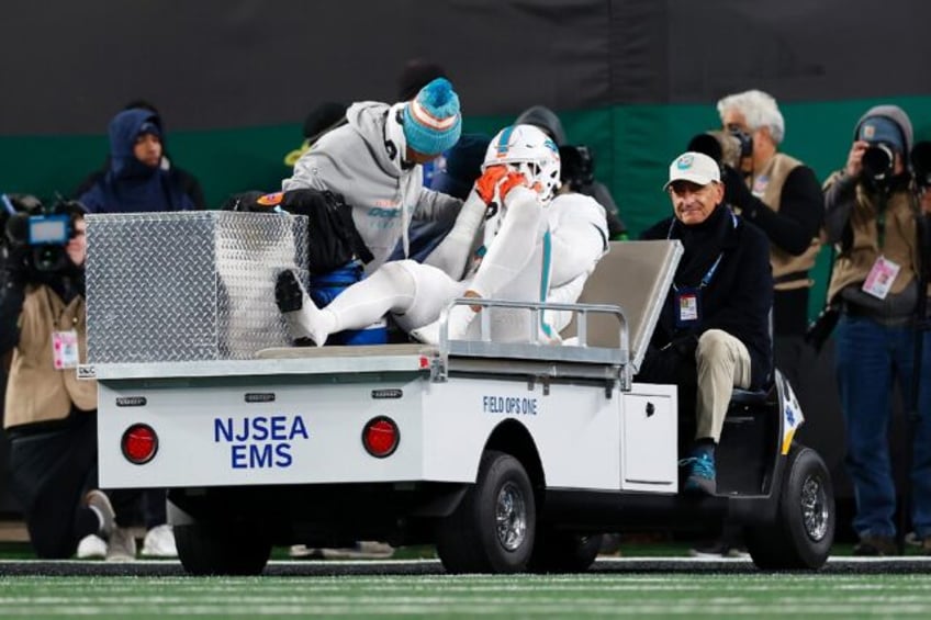 dolphins defender phillips has season ending torn achilles