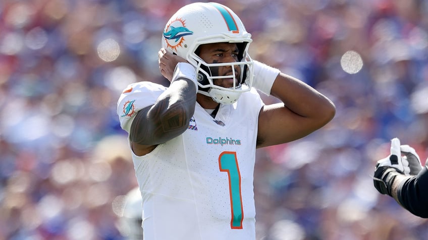 dolphins tua tagovailoa turns to jesus christ after tough loss to bills