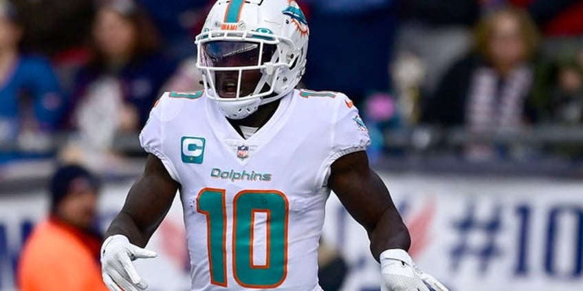 dolphins tyreek hill opts for madden over film sessions before games