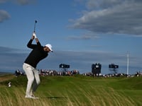 Dominant Scheffler stretches four shots clear at British Open