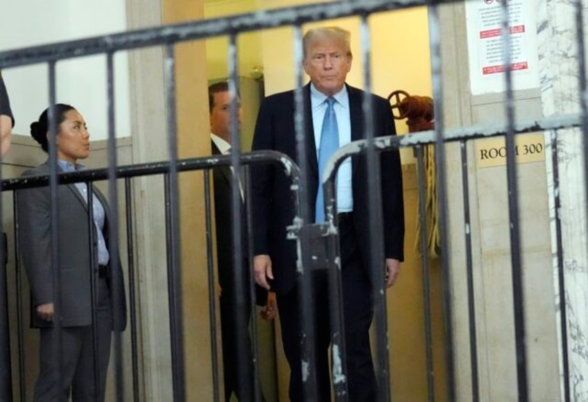 donald trump is dominating the gop primary and settling into a new role defendant