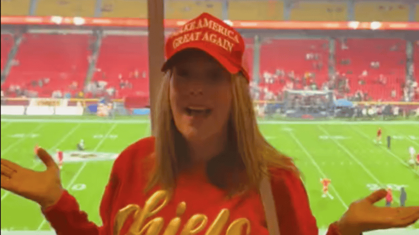 Randi Mahomes in MAGA hat